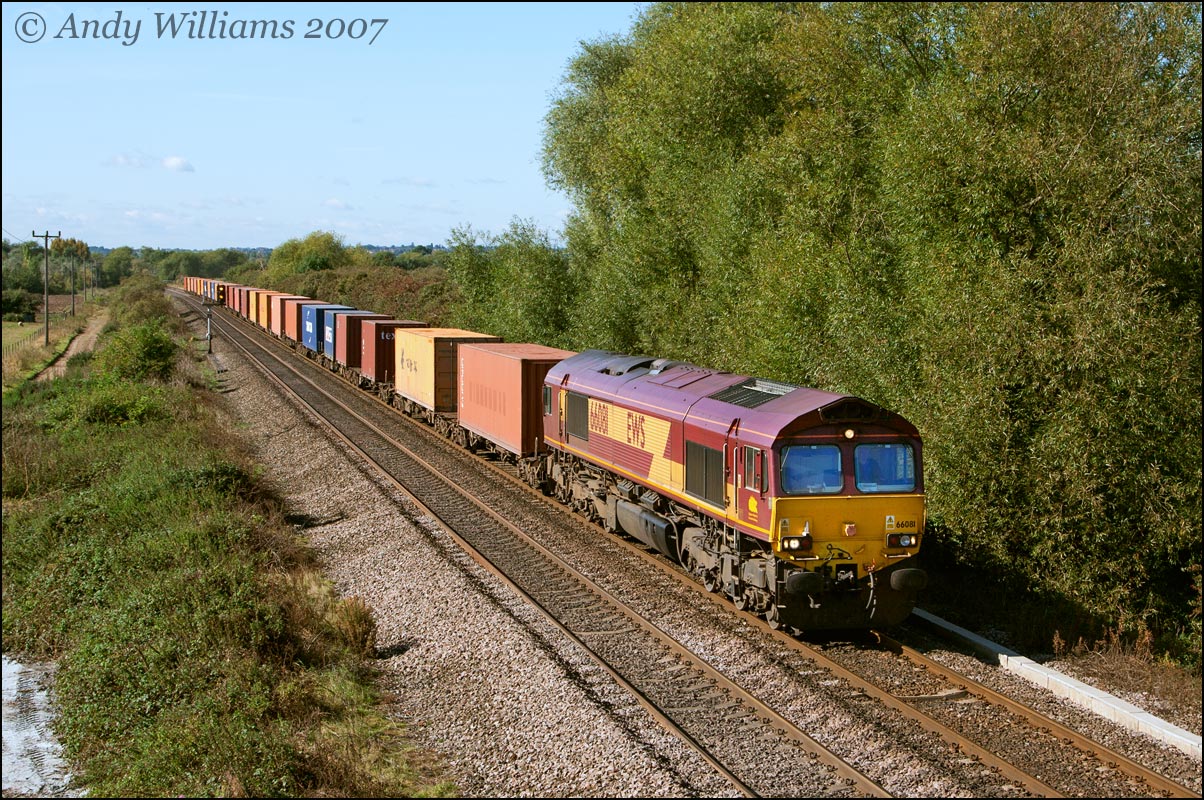 66081 at Willington