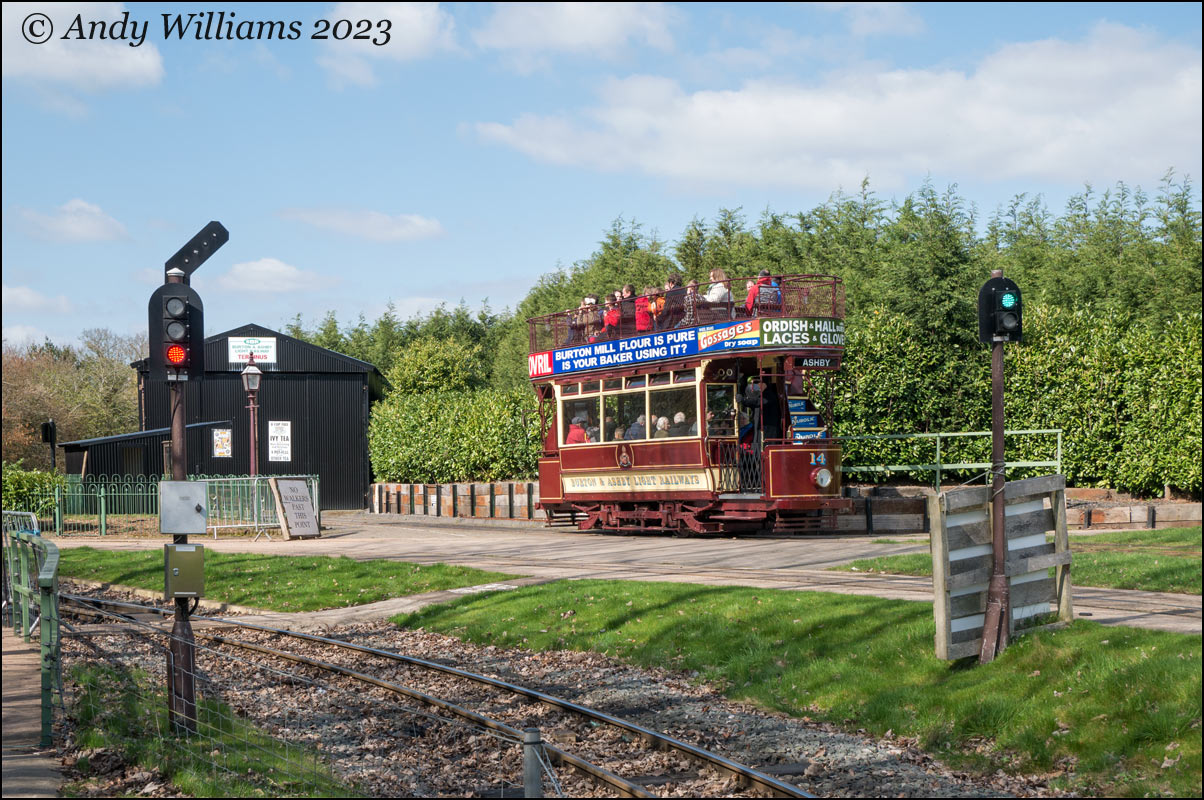 Tram 14 at Statfold Barn