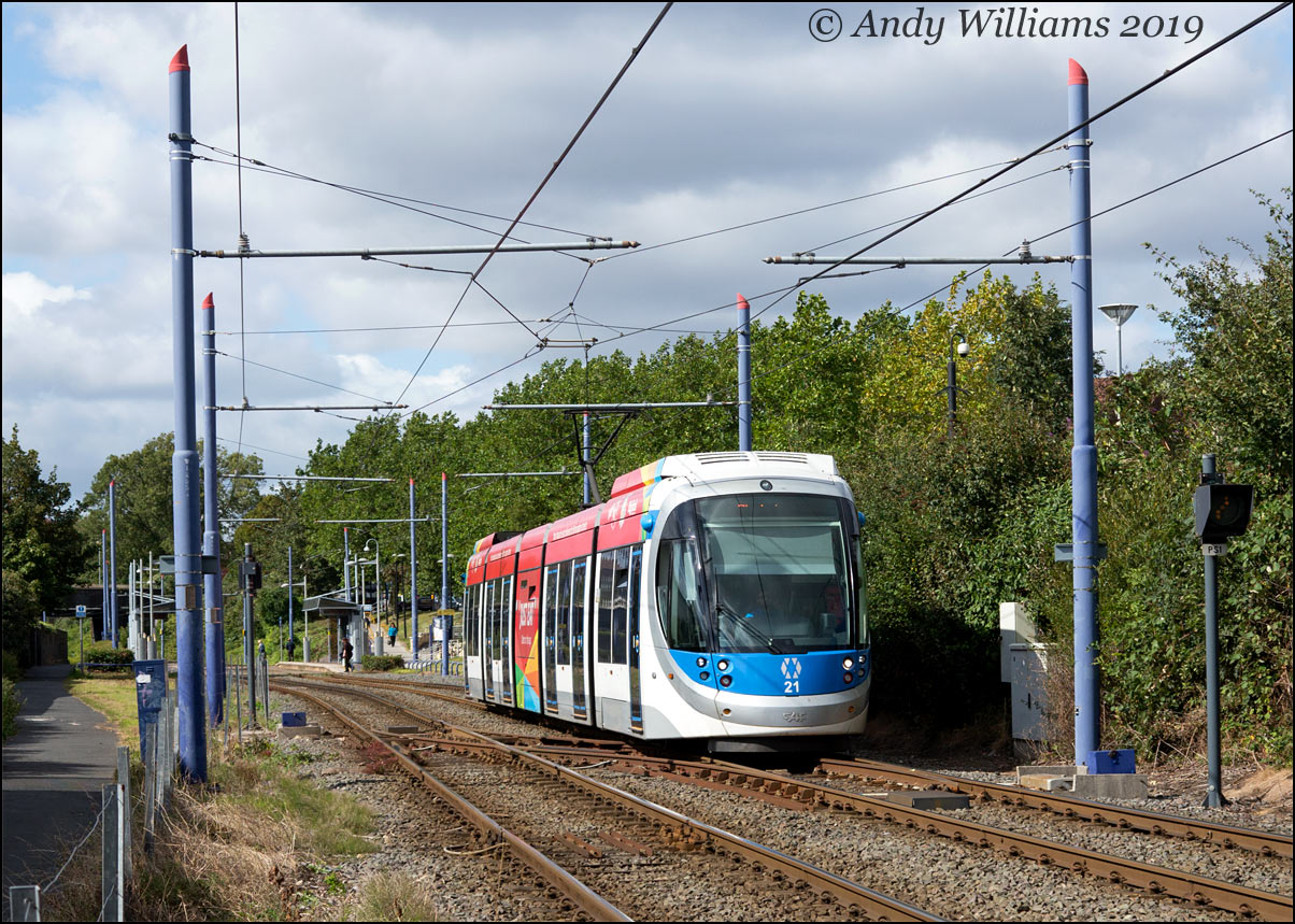 Tram 21 at West Bromwich