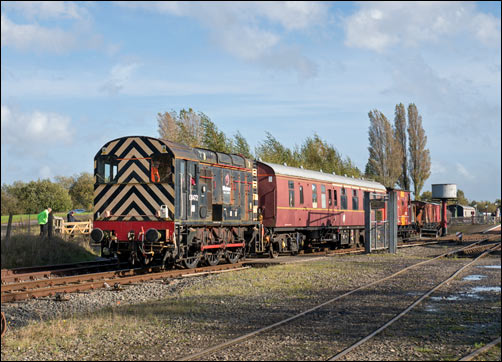08472 at Brownhills West