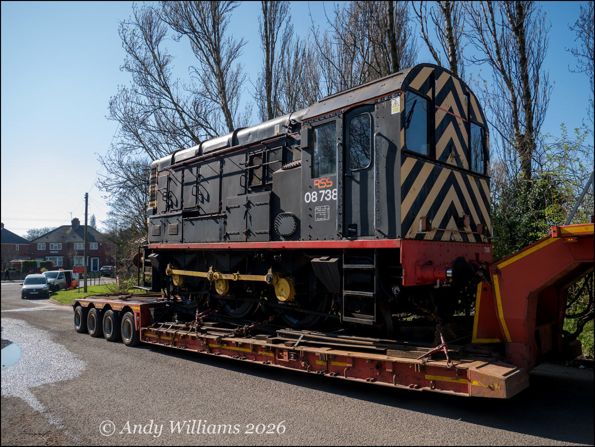 08738 on Sandy Lane (Bescot)